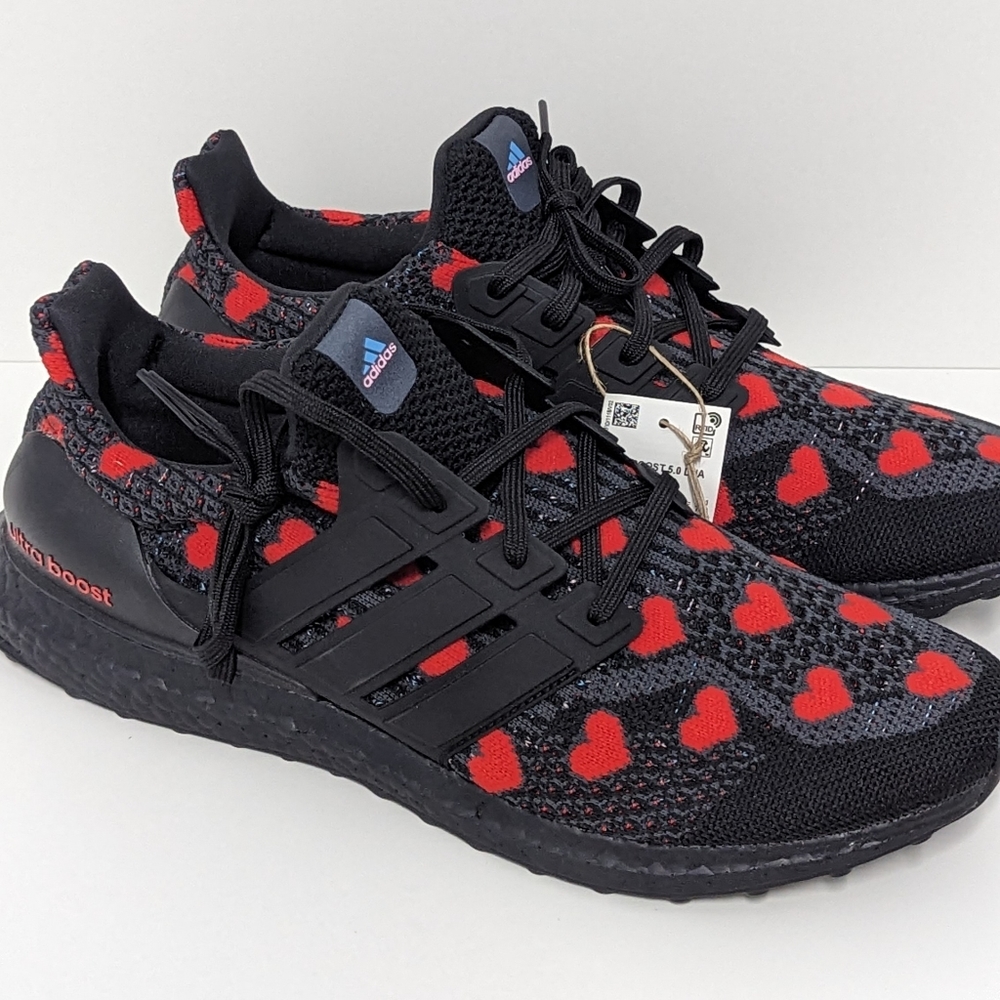 Adidas UltraBoost 5.0 DNA Valentines Day 2022 Brand New Sz 11.5